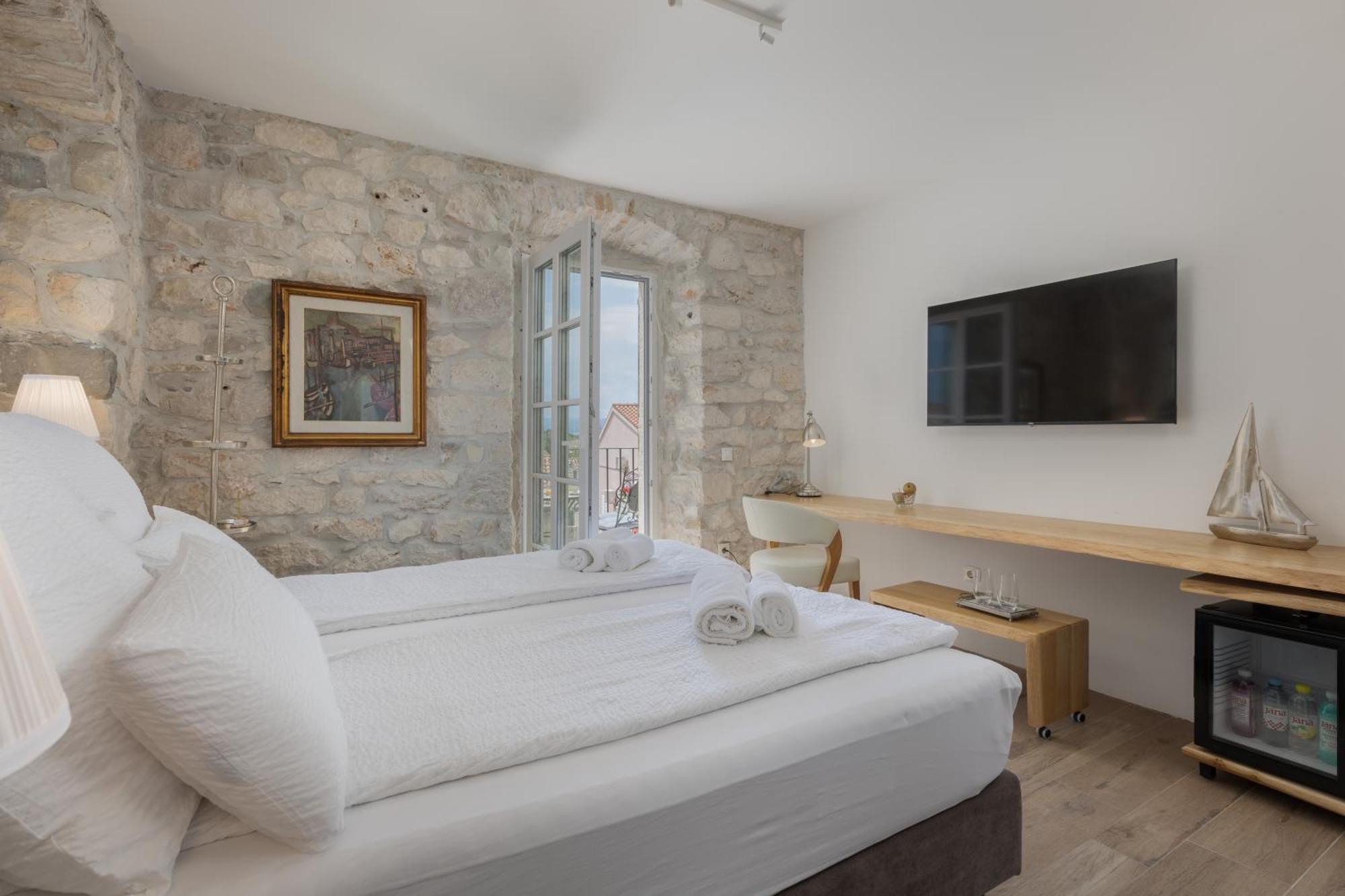 New - Casa Columba - 4 Star Design Boutique Hotel With Outdoor Pool & Private Garden (Adults Only) Makarska Eksteriør billede
