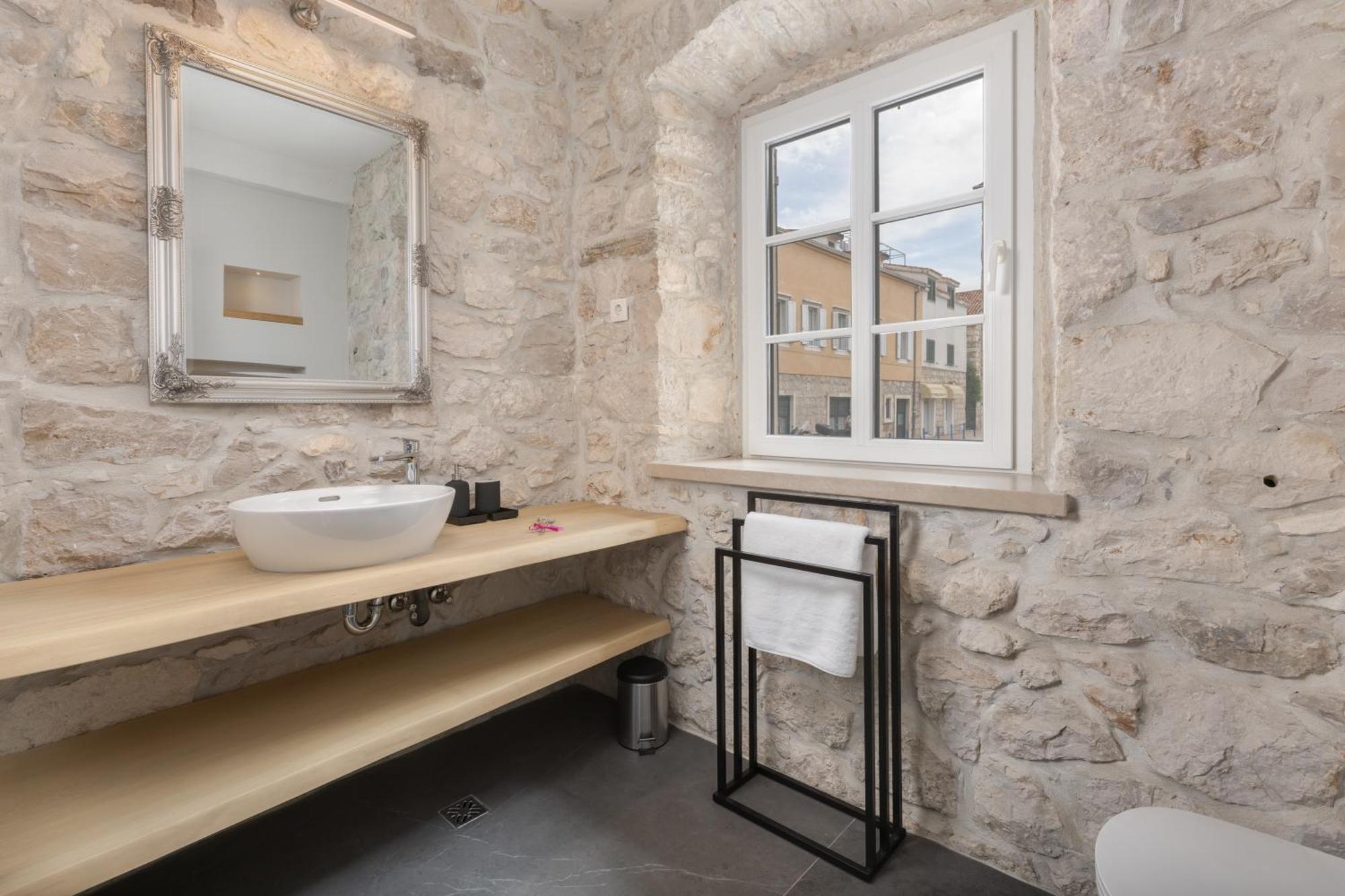 New - Casa Columba - 4 Star Design Boutique Hotel With Outdoor Pool & Private Garden (Adults Only) Makarska Eksteriør billede